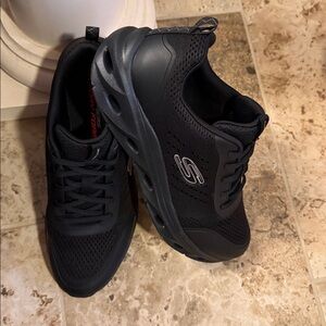 Skechers Black Women's Sneakers